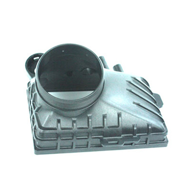 Forma de injecție din material plastic de autovehicule