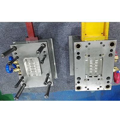 Automotive Diode de mașini din plastice Component 8 cavități de injecție mucegai de injecție