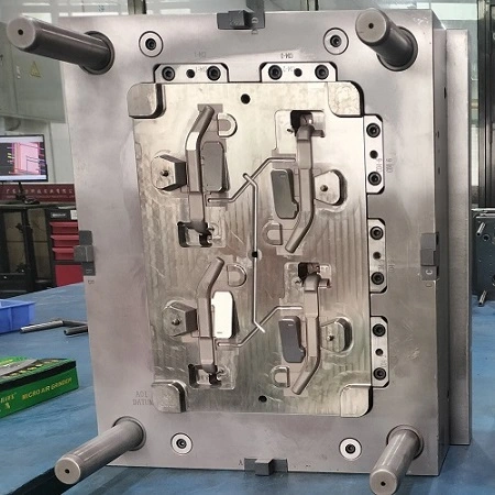 Trans Wrg Harn Bracket auto Piese din plastic de injectare mucegai exporta